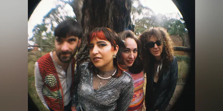 Derya Yildirim & Grup Şimşek, Thee Marloes