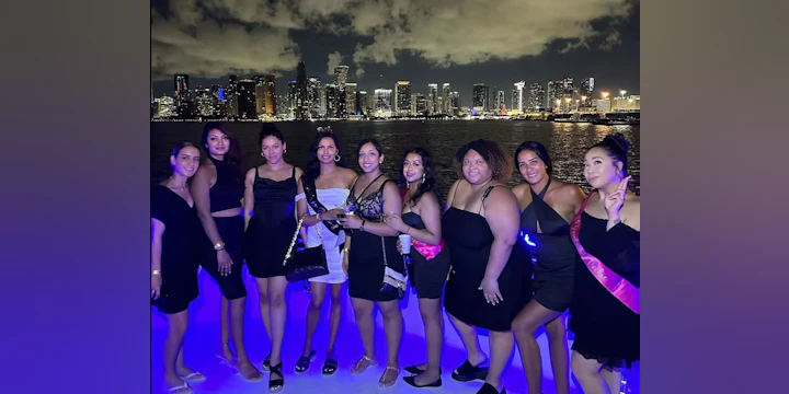 Miami Yacht Party Open Bar — Bayside Booze Cruise