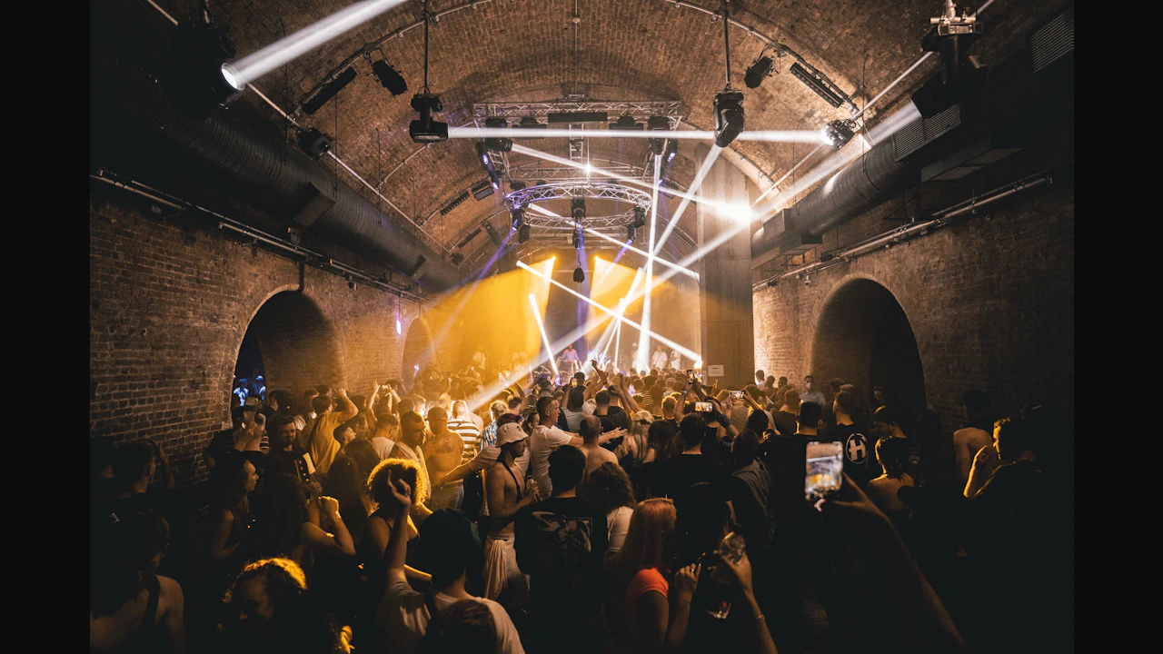 FREE TICKETS: RnB, Afro & Latin House, Reggaeton, Pop - MOTIVE PARTY