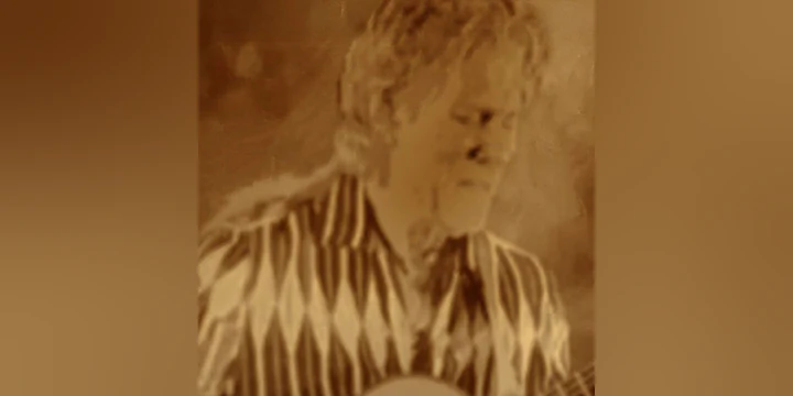 Peter Mayer: A Stars & Promises Christmas "This Town"
