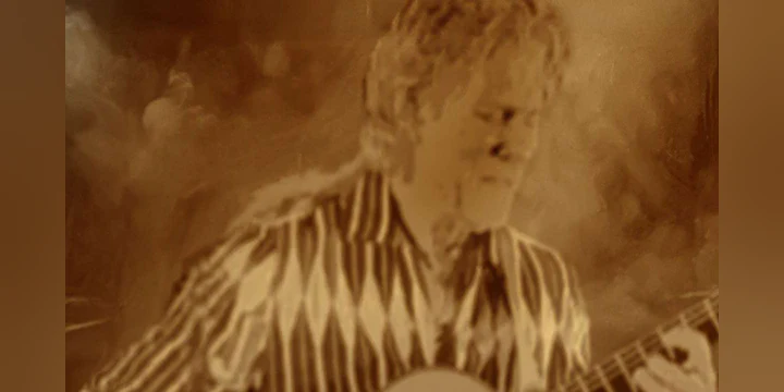 Peter Mayer: A Stars & Promises Christmas "This Town"