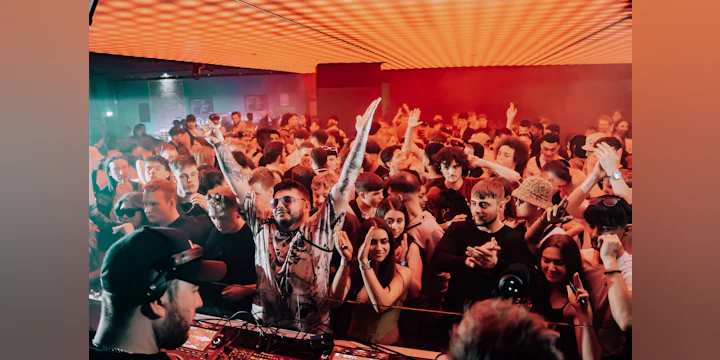 Free Tickets + Free Drink – Latin House, Tribal, Funk – Maloka Club
