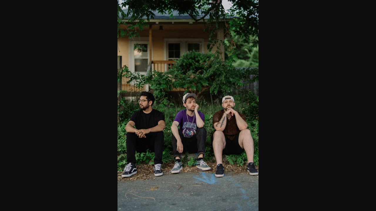 The Crocodile Presents: Beach Vacation, Makeout City