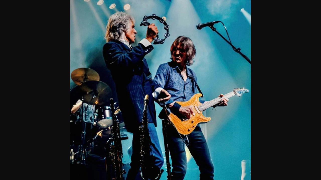 The Dire Straits Experience