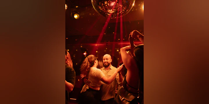 VIVA LATIN - Latin Night with Sabor