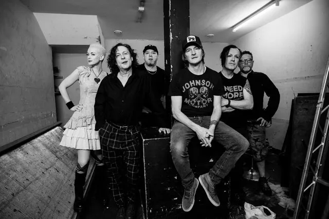 The Wonder Stuff + Inspiral Carpets - Official After Party