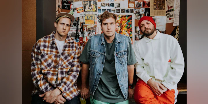 Rare Americans – Welcome to Crooked City Tour
