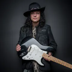 Anthony Gomes