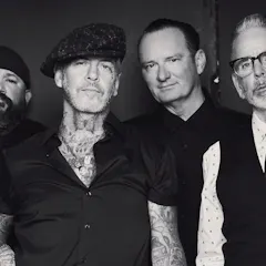 Social Distortion