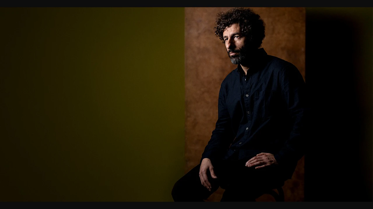 José González