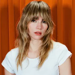 Suki Waterhouse: The Loveland Tour