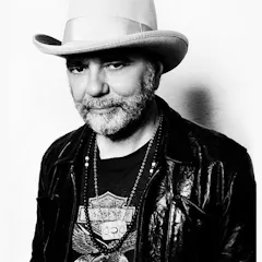 Daniel Lanois Deux Voix Une Capitale