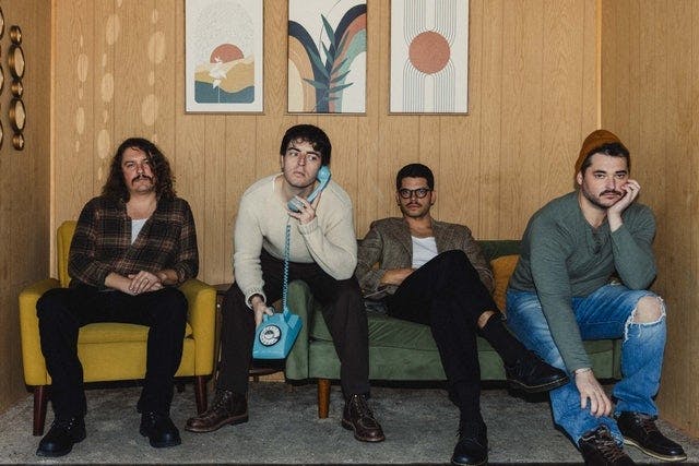 Nicotine Dolls - an Attempt at Romantic