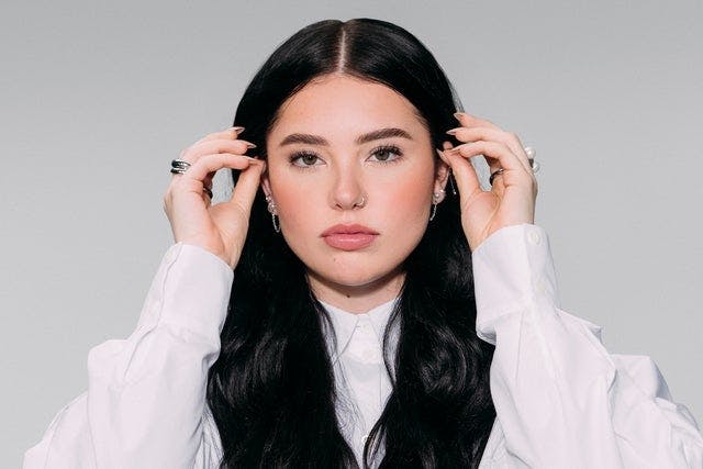 Lauren Spencer Smith - the Art of Being A Mess Tour