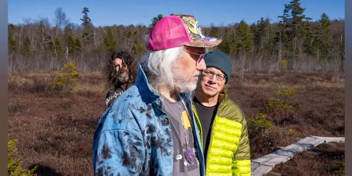 Dinosaur Jr.