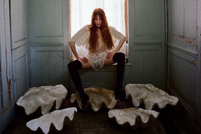 Florence + The Machine - Everybody Scream Tour