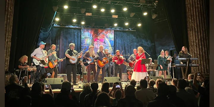 Holiday Hootenanny 15 - A Benefit for Atlanta Habitat for Humanity