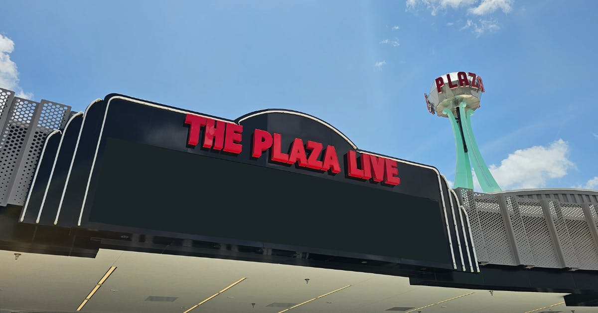 Plaza Live