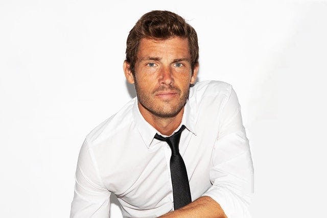 Jon McLaughlin & Friends: Home For The Holidays