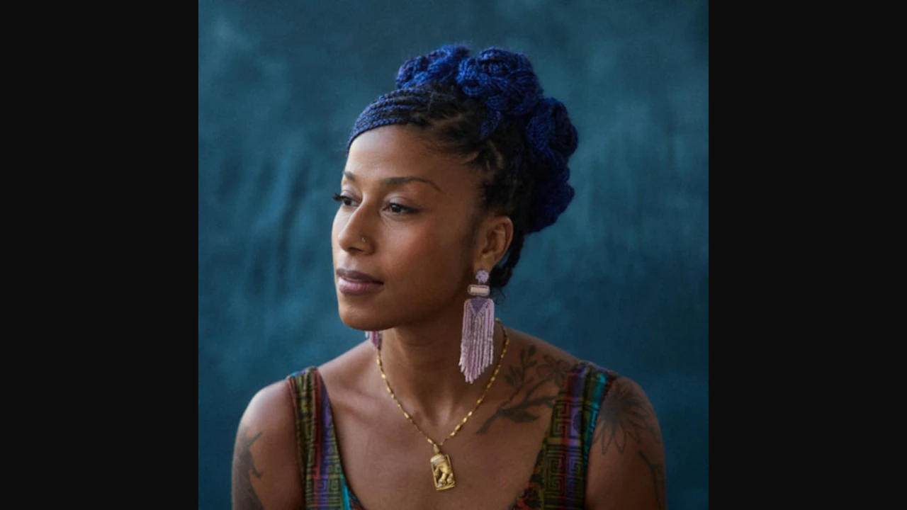 aja monet (USA) + Monstress