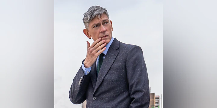 David Mills
