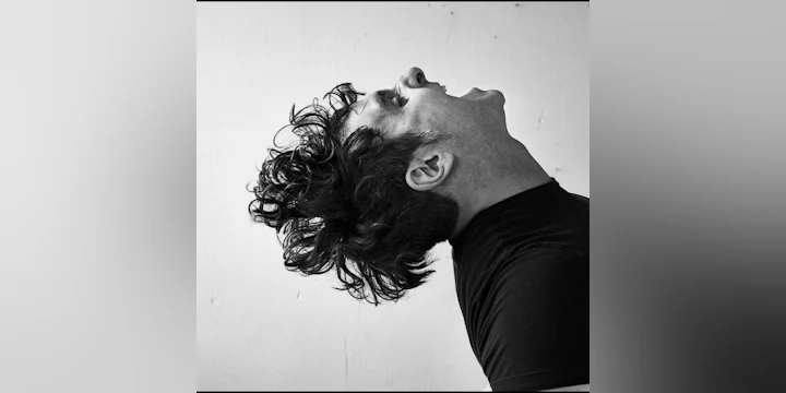 Low Cut Connie