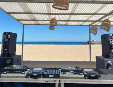 Sunseabar Beach Club