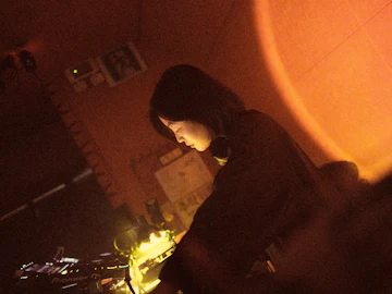 宀 Club