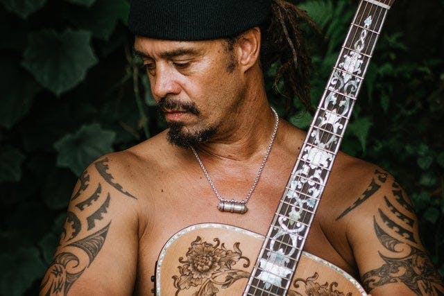 Michael Franti & Spearhead