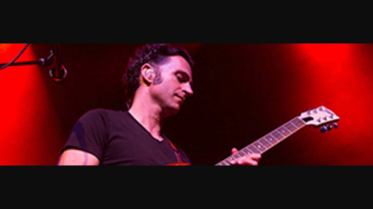 Dweezil Zappa