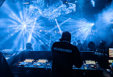 Lio Nightclub