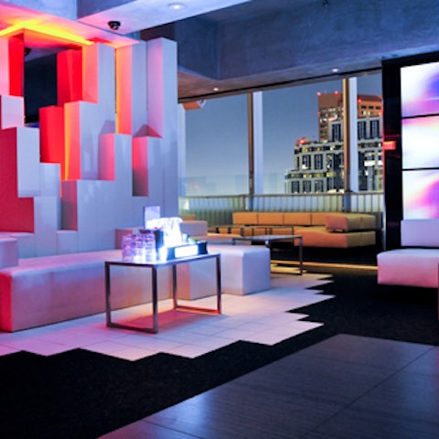Elevate Lounge