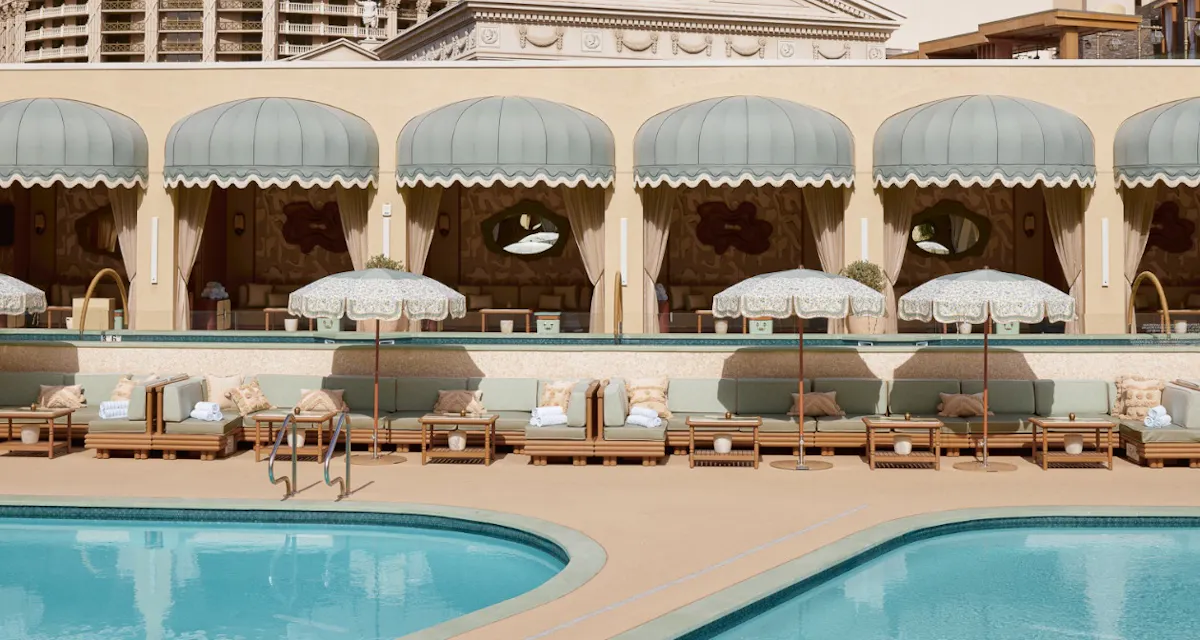 Omnia Dayclub photo