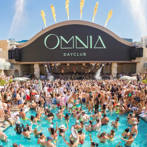 Omnia Dayclub