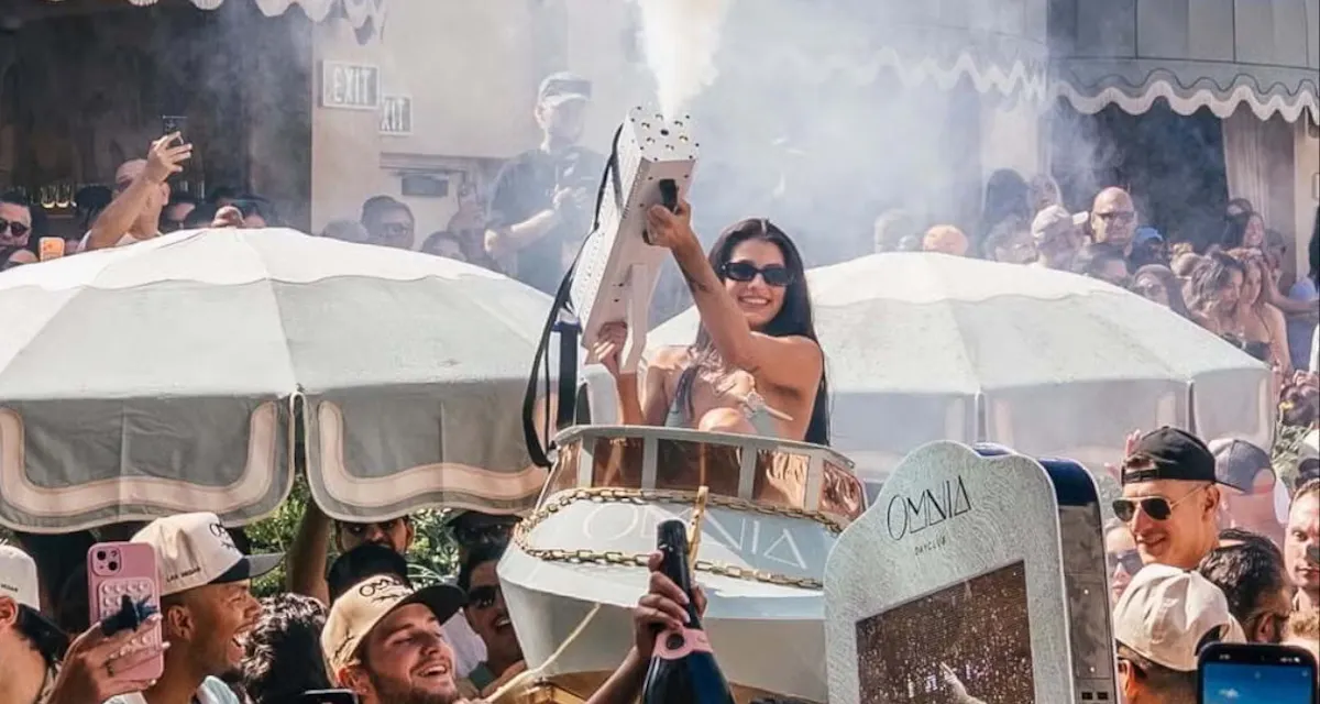 Omnia Dayclub photo