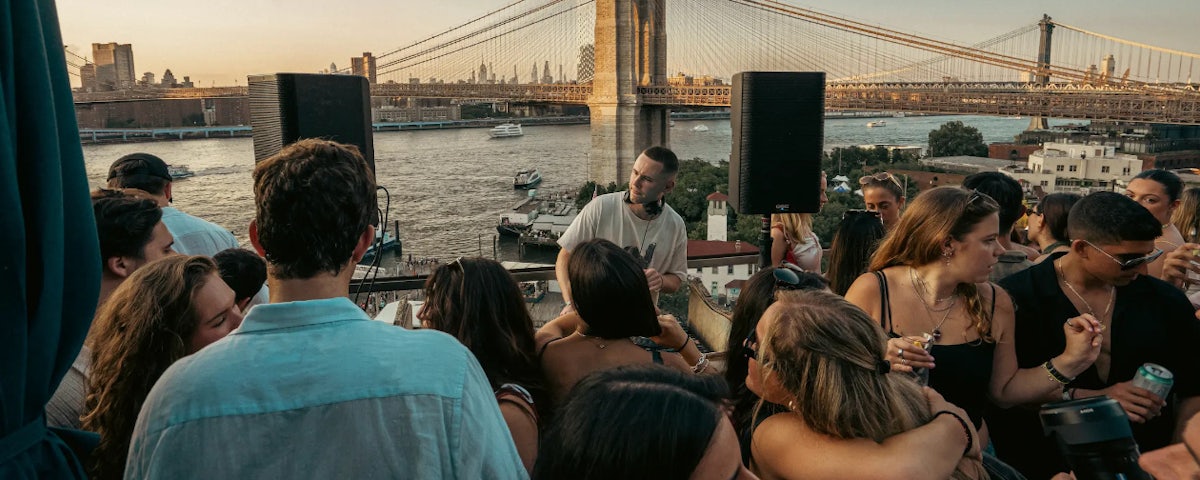 1 Hotel Brooklyn Bridge