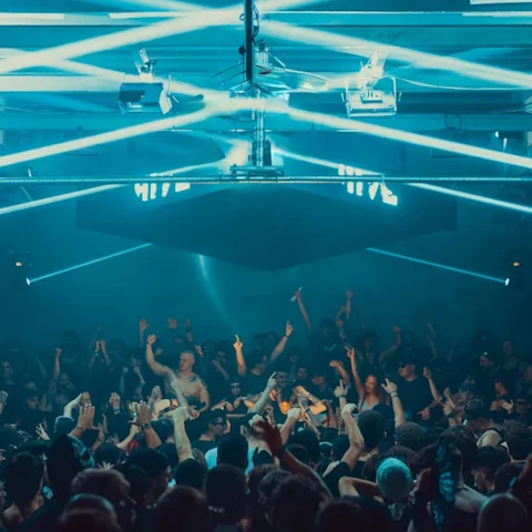 DSTRKT Club