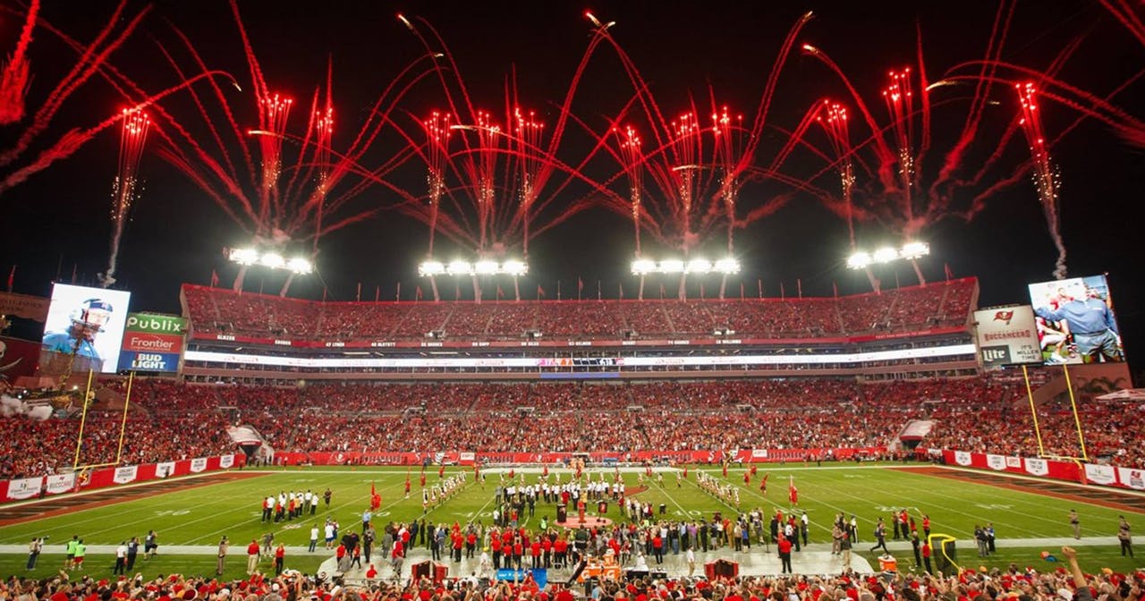 Raymond James Stadium – Tampa Bay Buccaneers