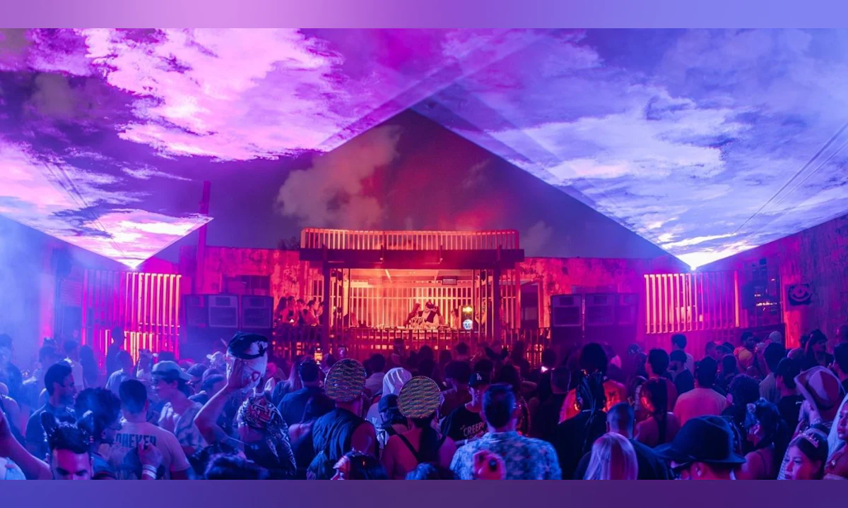 Hocus Pocus Miami Rave Hocus Pocus - Miami - Guest List, Tickets & Bottle Service | Discotech