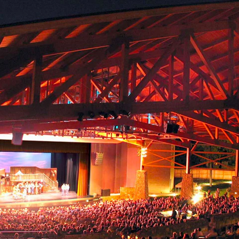 Iroquois Amphitheater