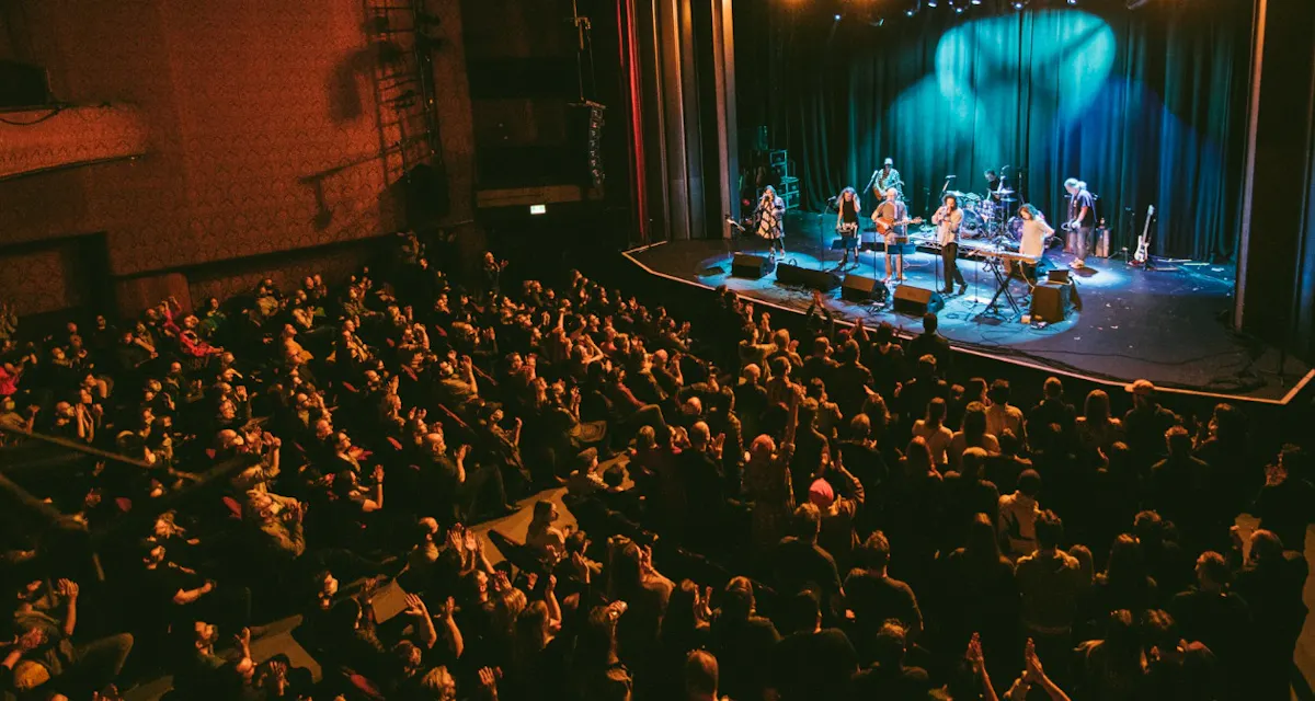 Vogue Theatre (Vancouver) photo