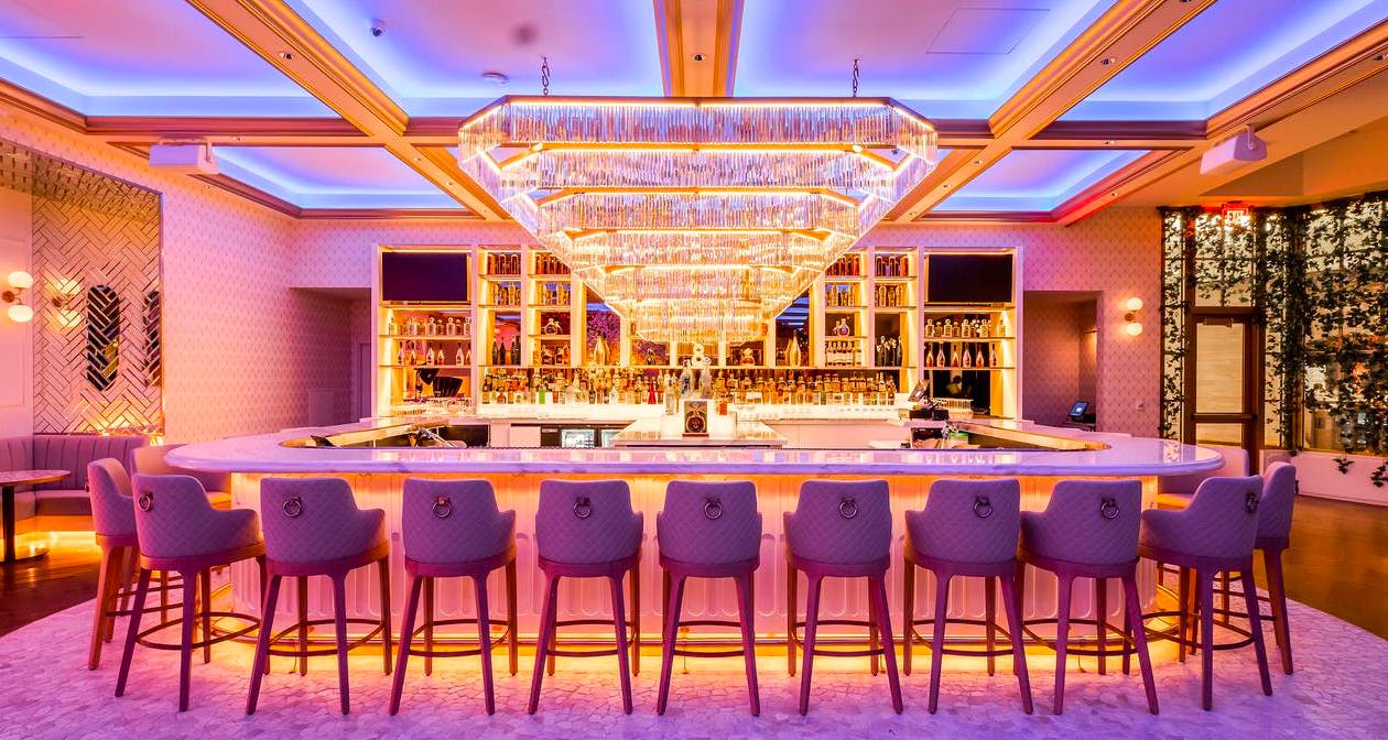 How Bottle Service and Table Service Work at Villa Azur at Palazzo Las Vegas  [2024 GUIDE]