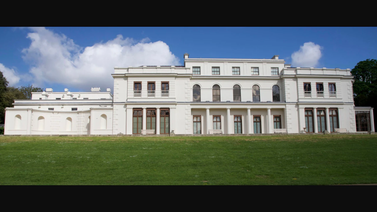 Gunnersbury Park