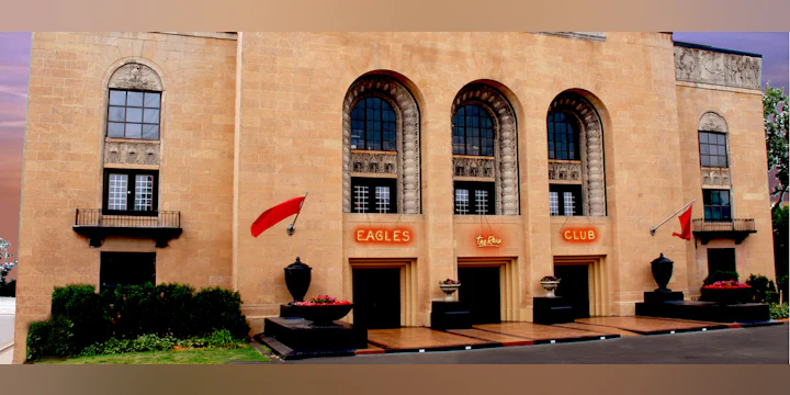 The Rave / Eagles Club