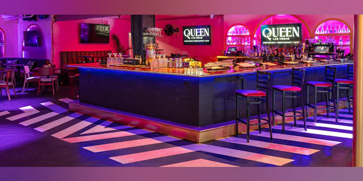 Queen Bar