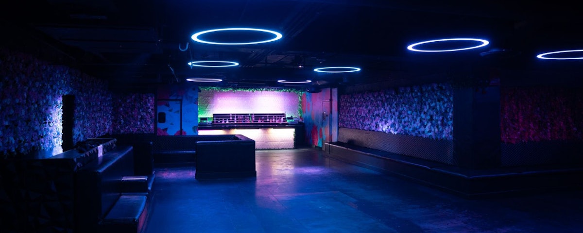 Phantom Lounge And Nightclub