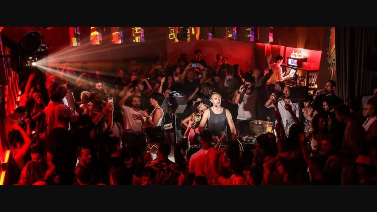 Akasha Las Dalias Club
