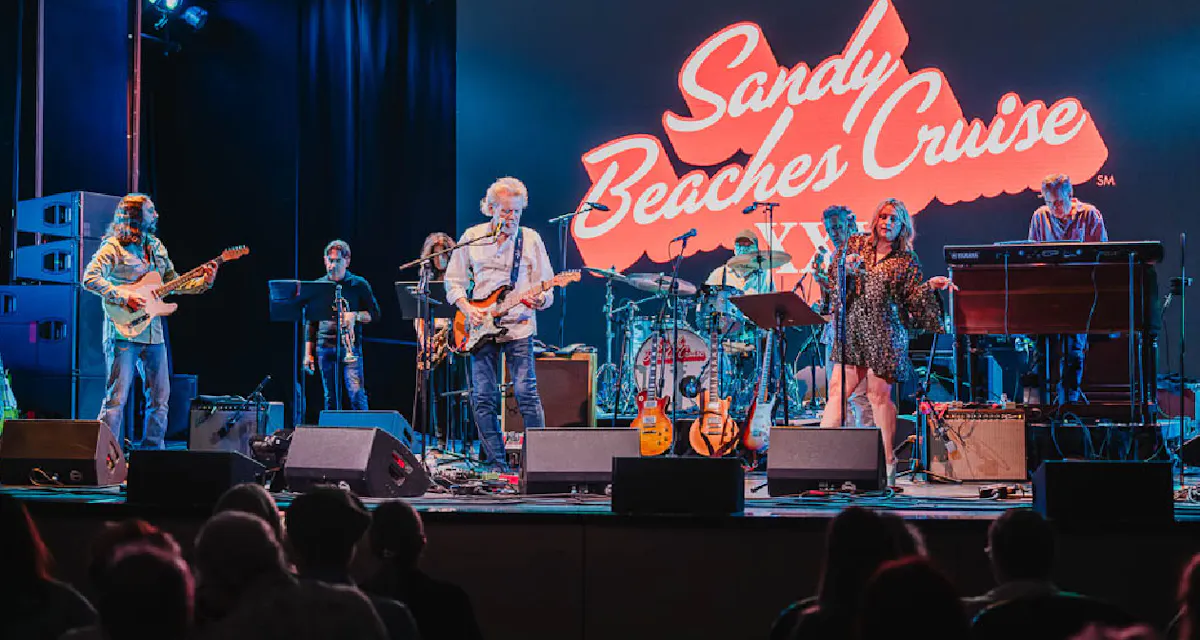 Sandy Beaches Cruise photo