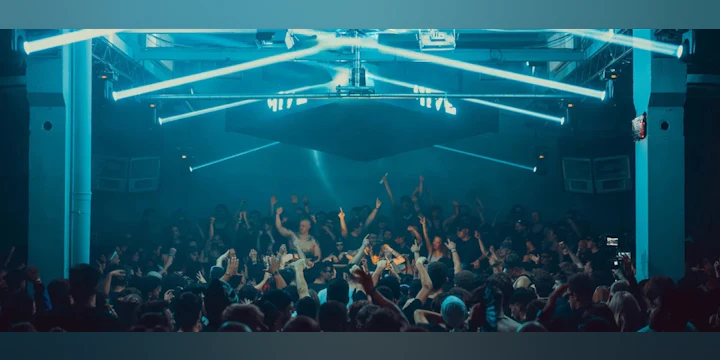 DSTRKT Club