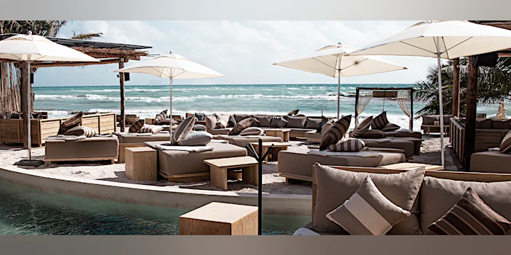 RosaNegra Beach Club